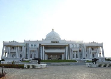 Mastering Executive Rental: Essential Terms and Conditions Unveiled